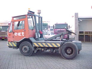 trator terminal DAF TUGMASTER